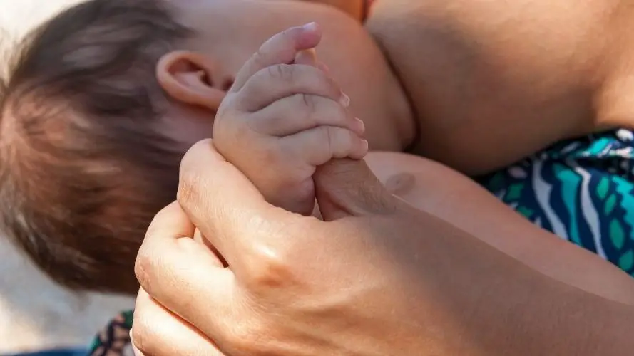 https://wetheparents.org/wp-content/uploads/2021/07/Nipple-Shield-While-Breastfeeding-889x500.jpg