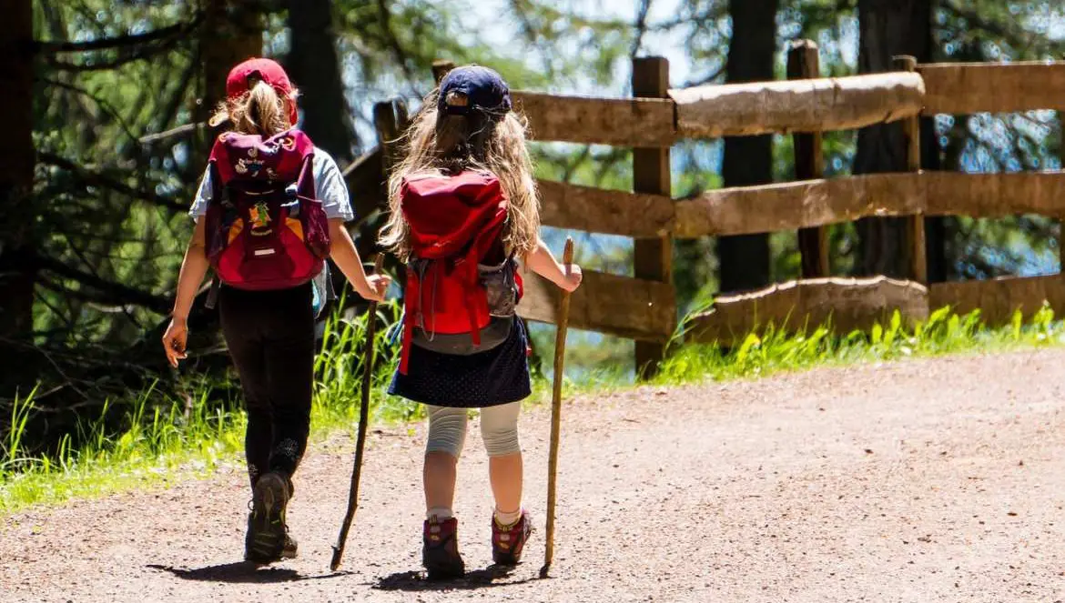 43 Reasons That Hiking Is Amazing for Kids - WeTheParents